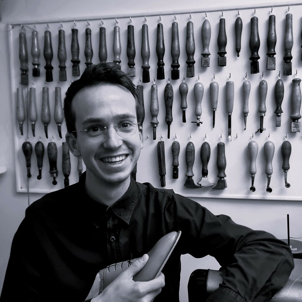 Edouard caillé artisan bottier paris chaussures sur mesure